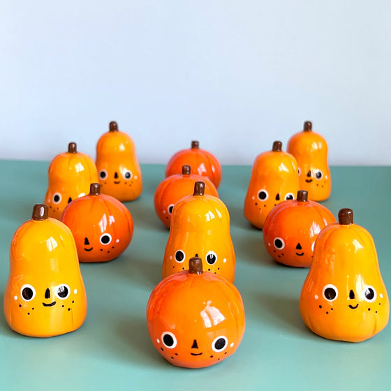 Figurine Pumpkin Friend - 01
