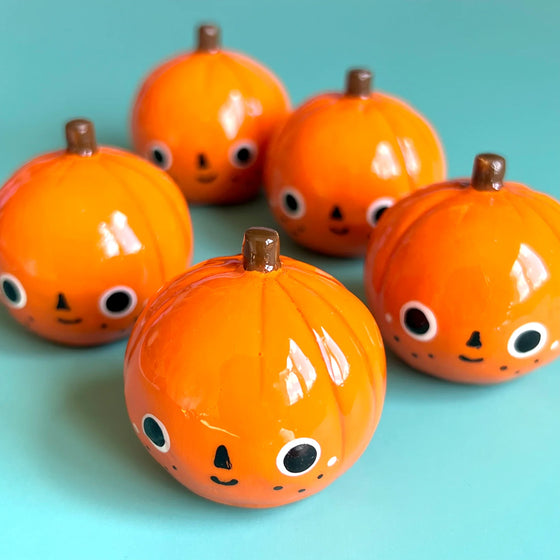 Figurine Pumpkin Friend - 01