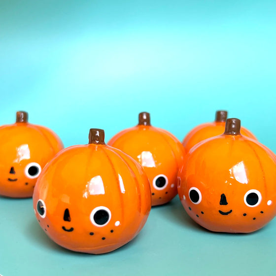 Figurine Pumpkin Friend - 01
