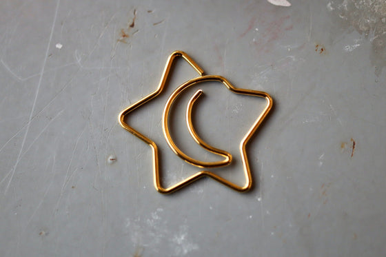 Pack of paperclips - Moon Star